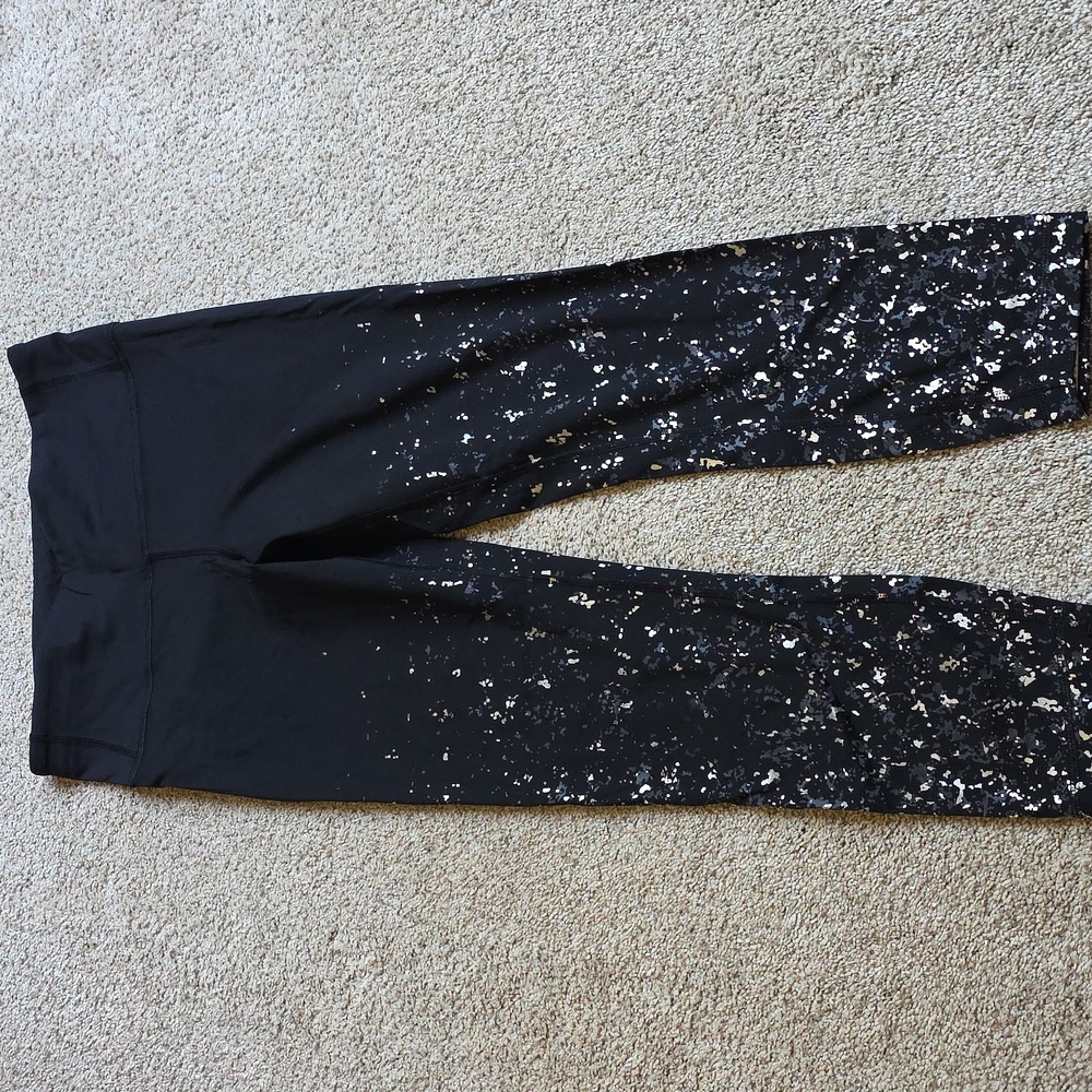 Lululemon Black & Silver Leggings